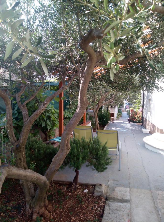 Lux Trogir Apartment ภายนอก รูปภาพ